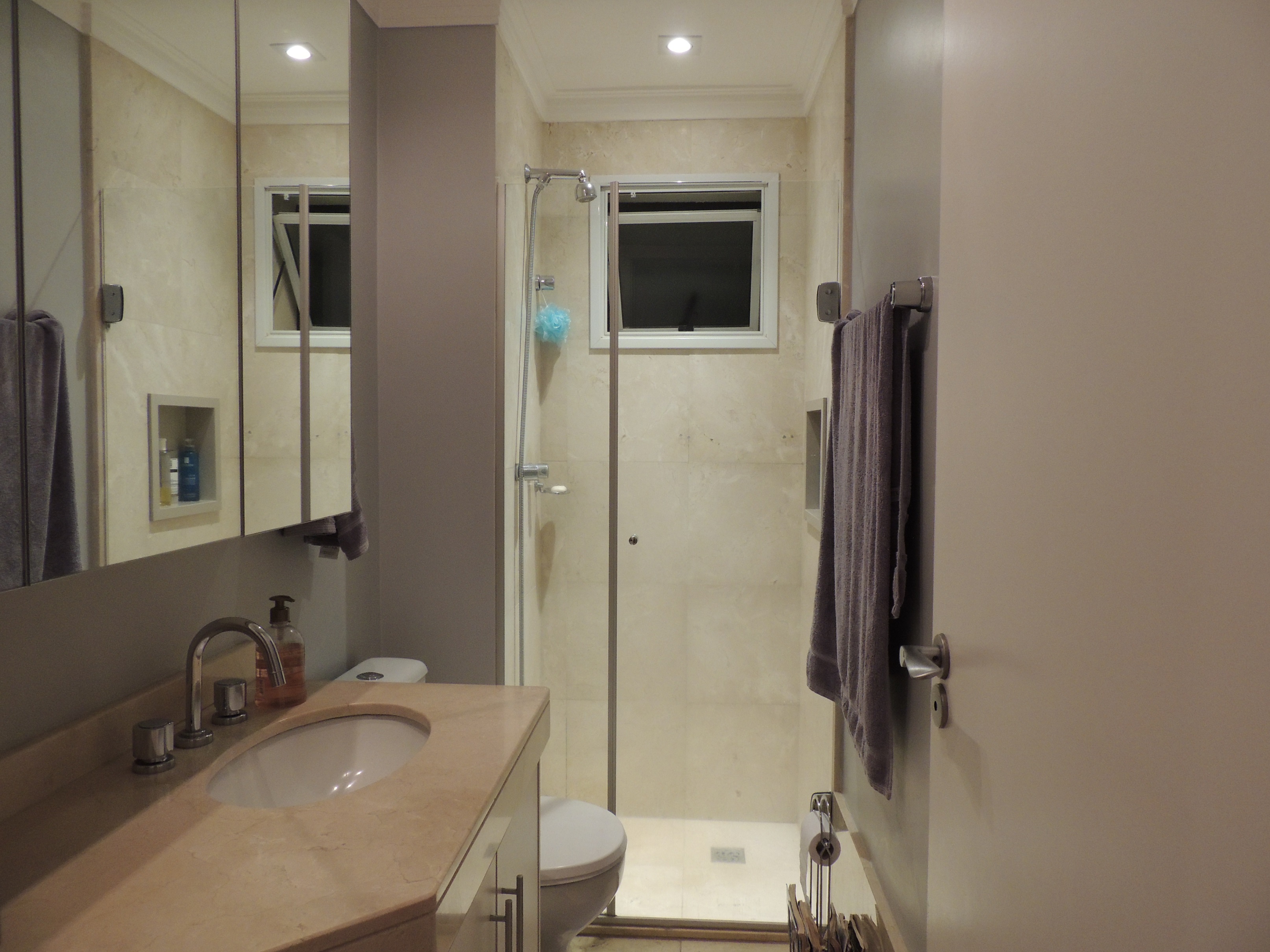 27 Banheiro social DSCN9954_low.jpg